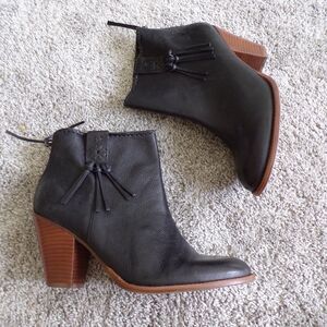 NWT Jack Rodgers leather ankle boots 10